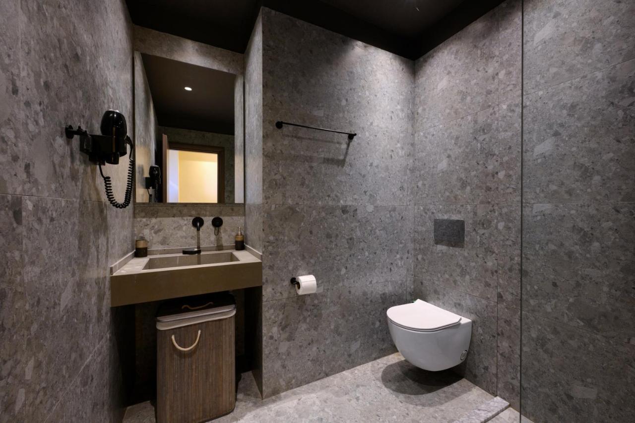 Seven Keys Luxury Suites Achílleion Eksteriør bilde