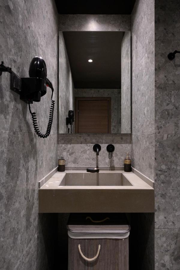 Seven Keys Luxury Suites Achílleion Eksteriør bilde