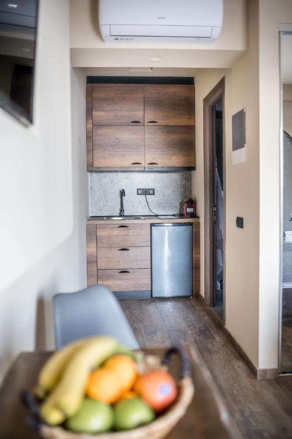 Seven Keys Luxury Suites Achílleion Eksteriør bilde