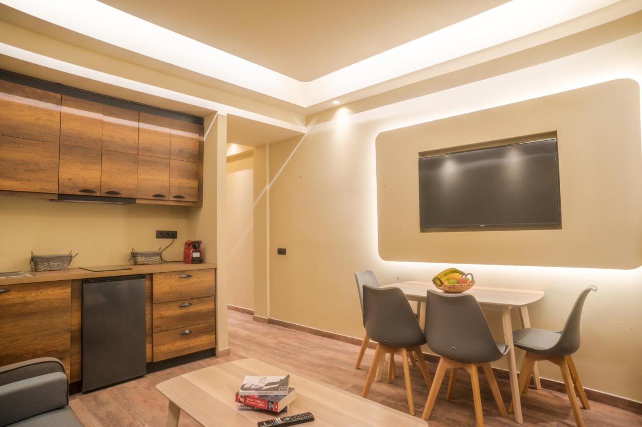 Seven Keys Luxury Suites Achílleion Eksteriør bilde