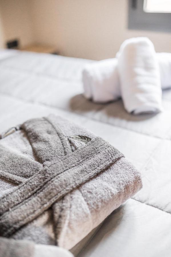 Seven Keys Luxury Suites Achílleion Eksteriør bilde