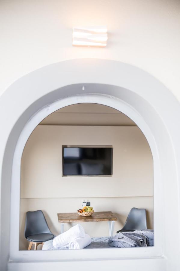 Seven Keys Luxury Suites Achílleion Eksteriør bilde